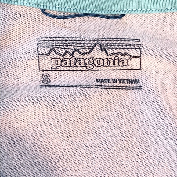 Patagonia Capilene Midweight Base Layer Pullover ¼ Zip - Picture 6 of 7